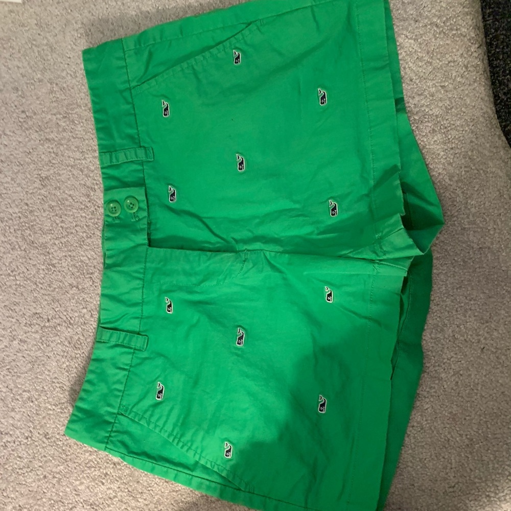 Vineyard vines shorts